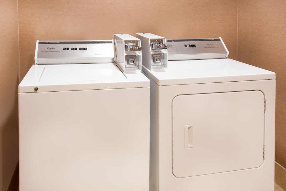 Holiday Inn Express Yreka Shasta Area by IHG - photo 37