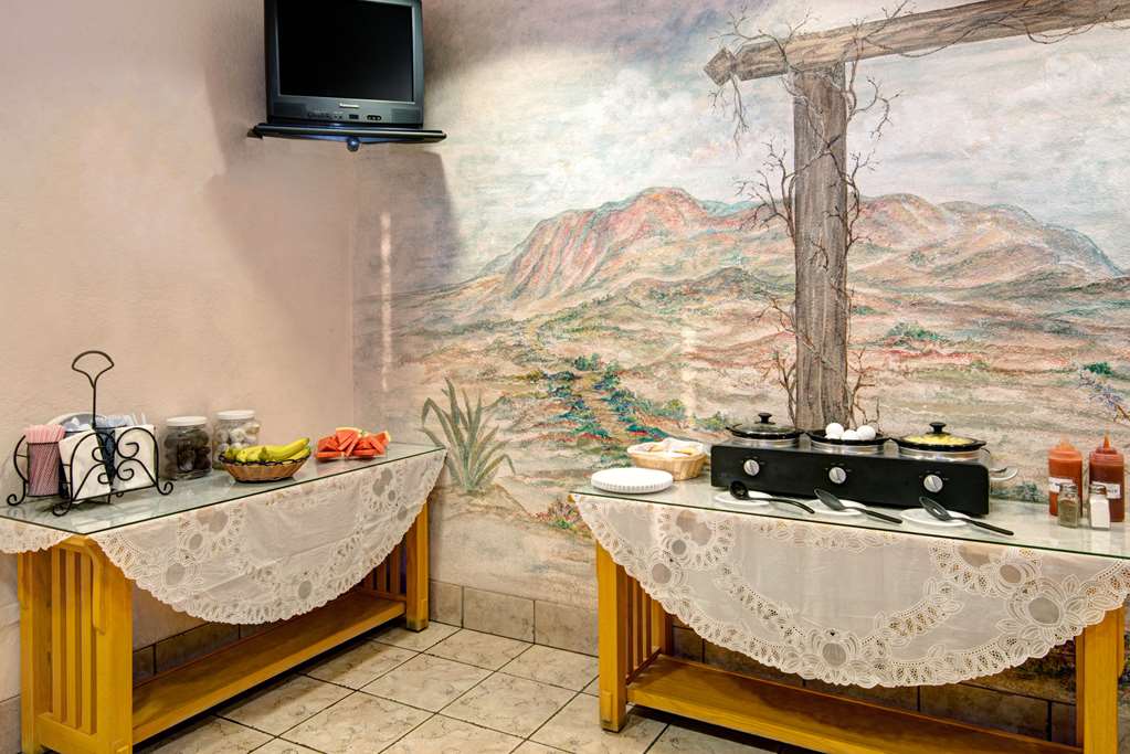 Microtel Inn & Suites By Wyndham Albuquerque West - photo 12