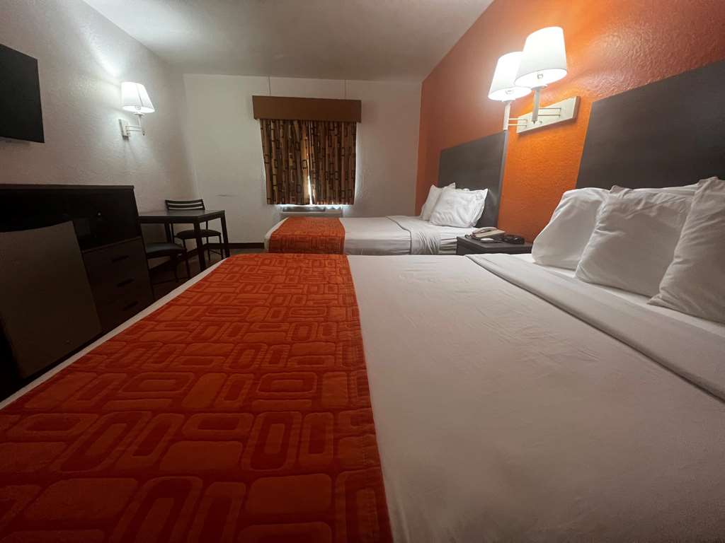 Howard Johnson by Wyndham Galveston - photo 24