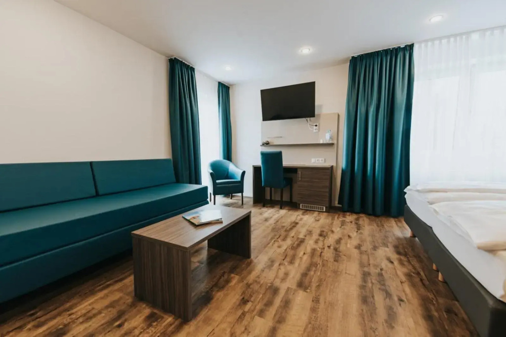 Hotel Restaurant Adria Stuben Bruhl — Bruhl