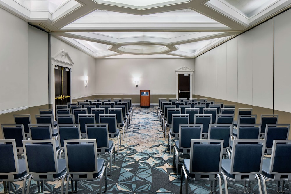 DoubleTree by Hilton Nashua - photo 43
