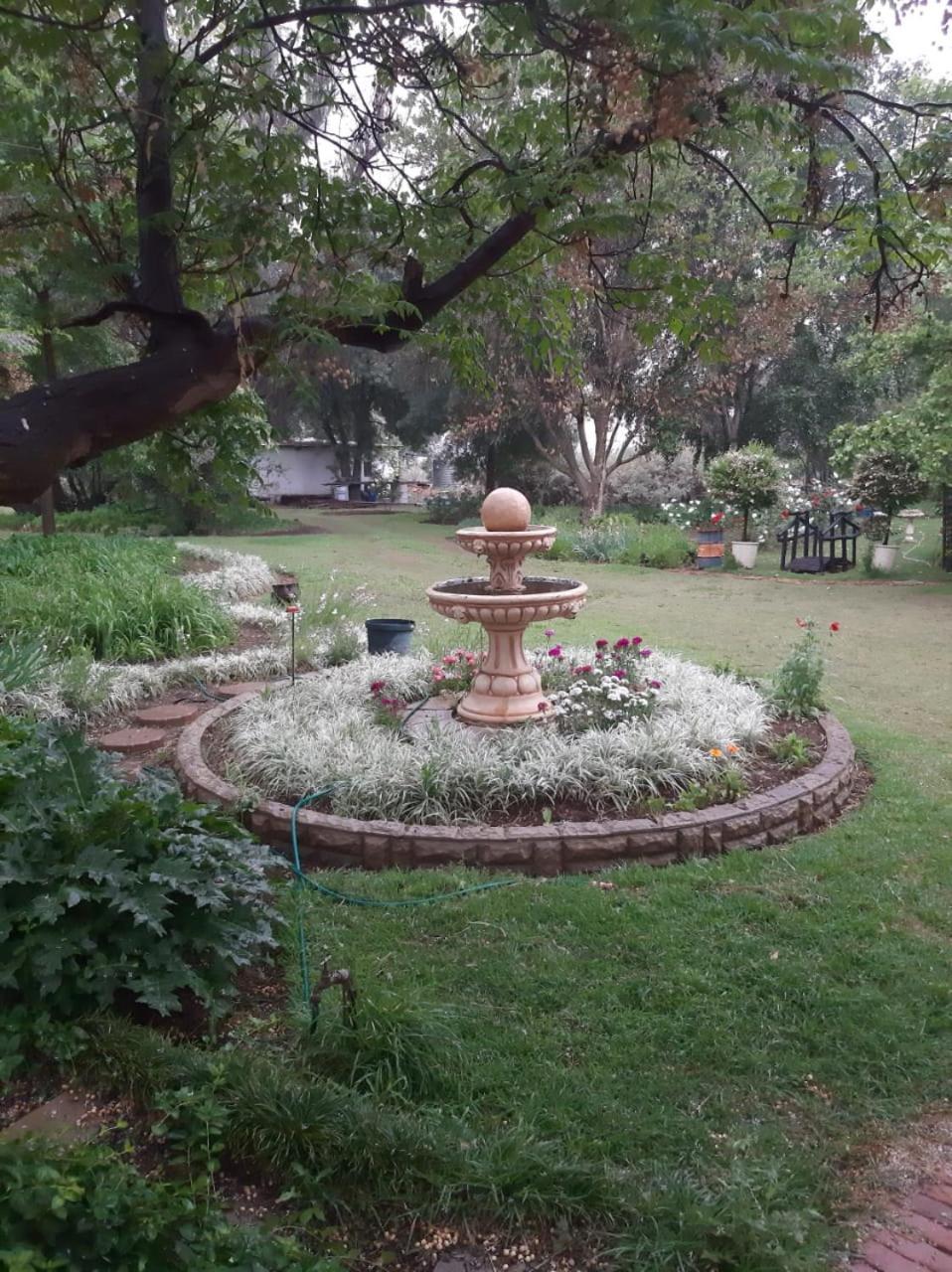 Soutpan Guesthouse — 4-Star Luxury Hotel in Bloemfontein, South Africa