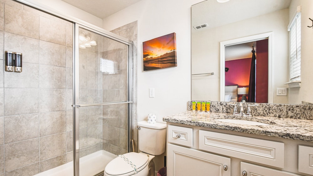 7BR Solterra Resort Newly Renovated Home w Pool - photo 22