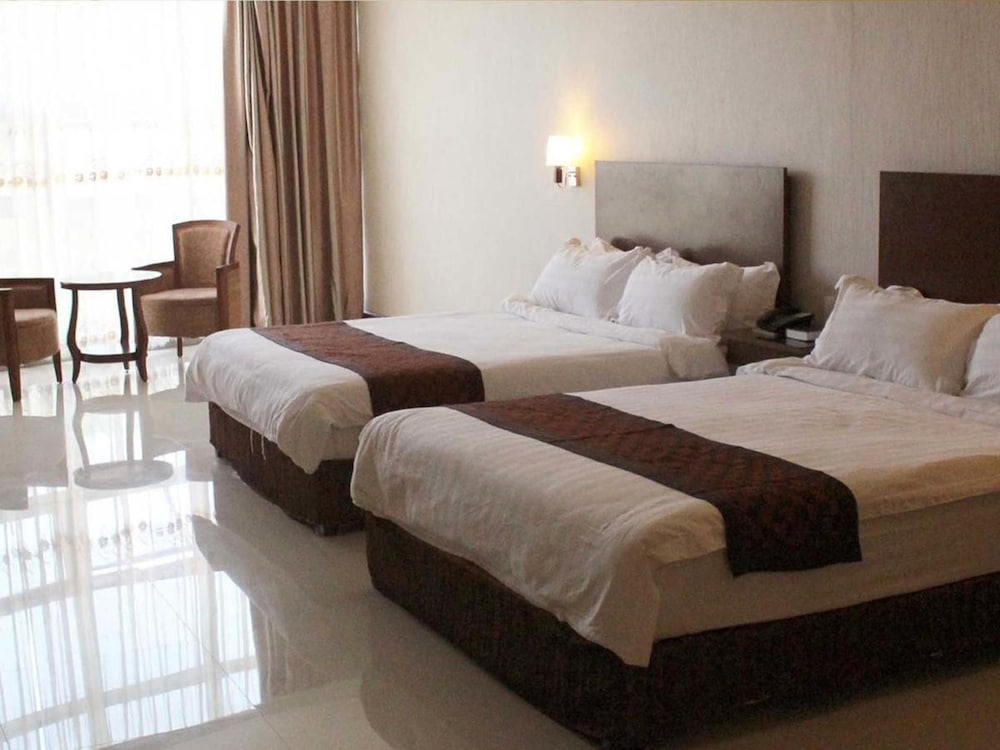 Crown Legacy Hotel — Baguio — photo 5
