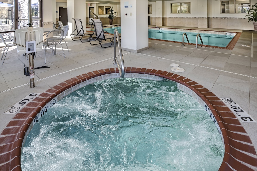 Holiday Inn Express & Suites Conway by IHG - photo 19