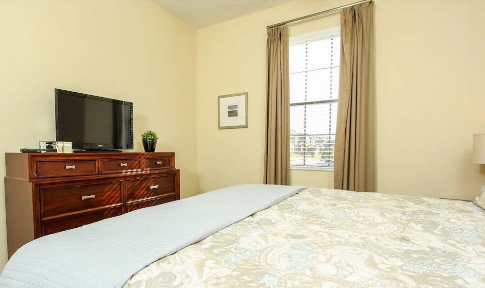 Grhec9111 Champions Gate Resort 8 Bed 5 Baths House - photo 14