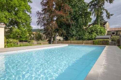 La Bastide des Roses - last minute hotel in Laroque-D'olmes