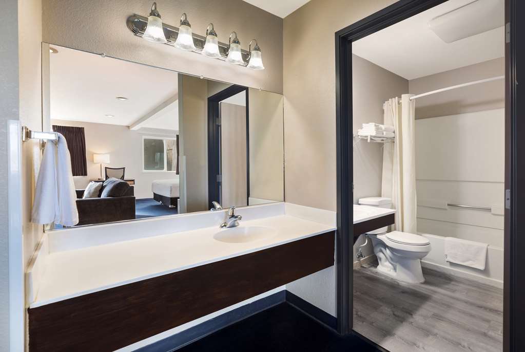 Americas Best Value Inn Sparks - photo 31