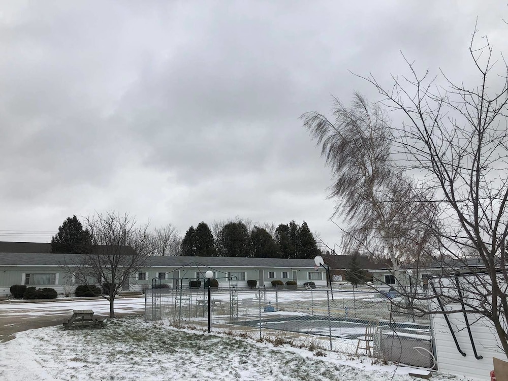 Kincardinite Motel in Kincardine, Canada