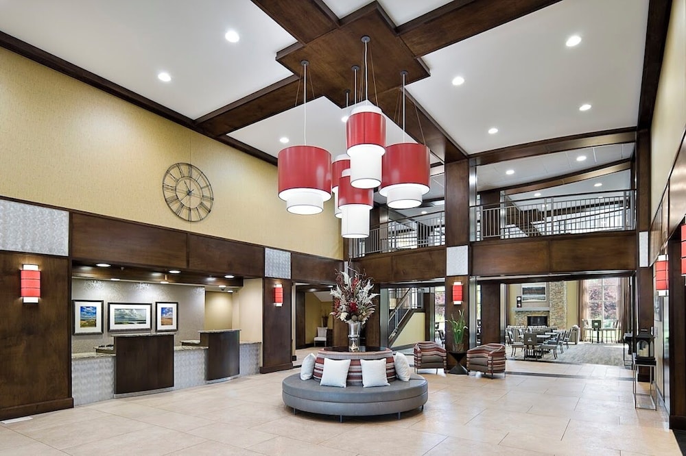 Clubhouse Hotel & Suites Pierre - photo 22