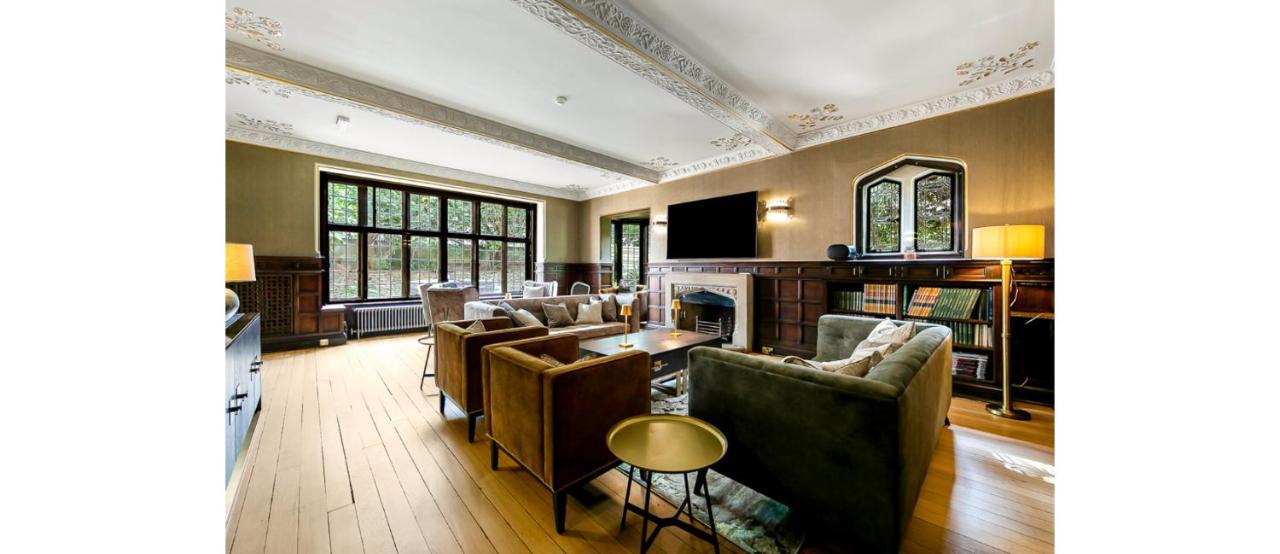 Mansion by the Sea 12BR 12BA Perfect for Events in Bournemouth, United Kingdom