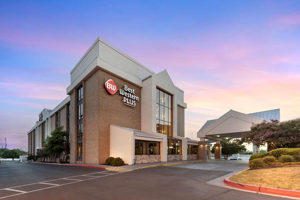 Best Western Plus Austin Central - photo 2
