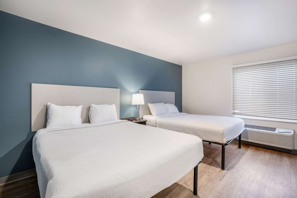 WoodSpring Suites Gurnee Chicago - photo 13