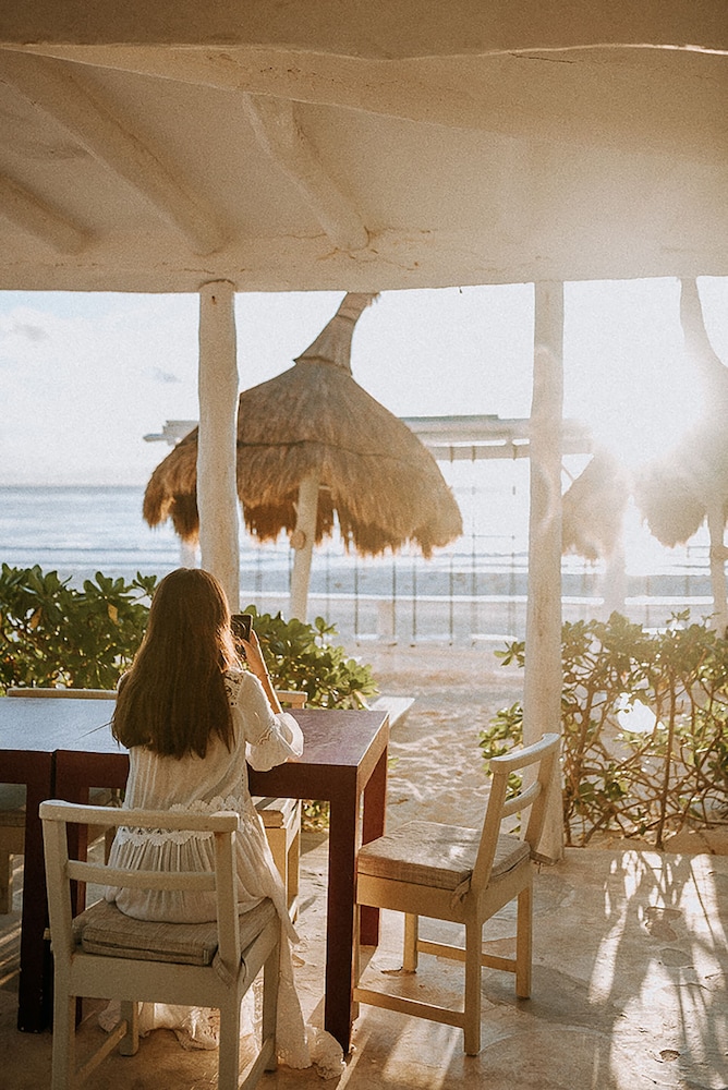 Coco Unlimited - carbon neutral hotel in Tulum