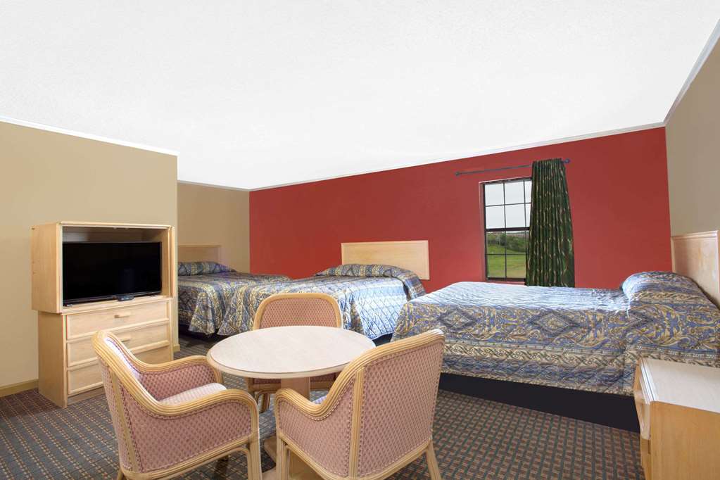 Knights Inn Wildersville - photo 7