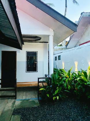 Surf Haven Cottages in General Luna, Philippines