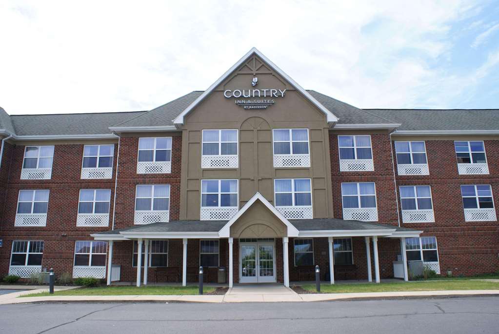Country Inn & Suites by Radisson Lansing MI in Lansing, United States