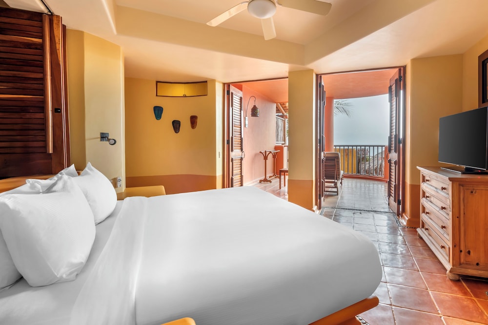 Hilton Grand Vacations Club Zihuatanejo