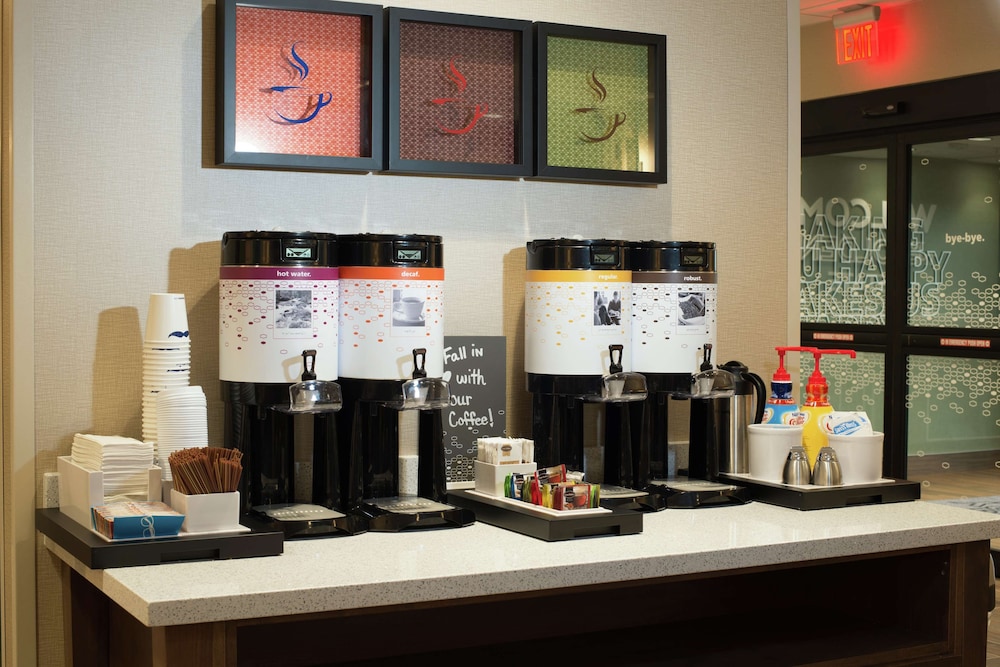 Hampton Inn Arvin Tejon Ranch - photo 46