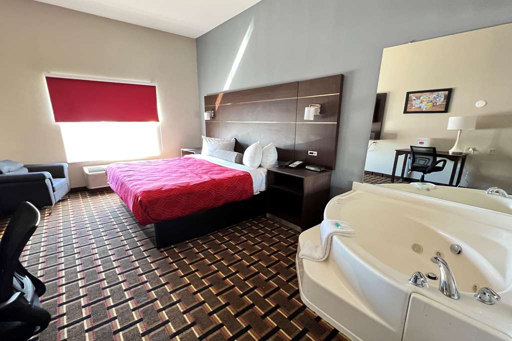Econo Lodge Augusta West near Fort Gordon - photo 20