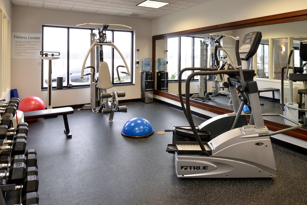 Holiday Inn Express & Suites Greenfield by IHG - photo 19