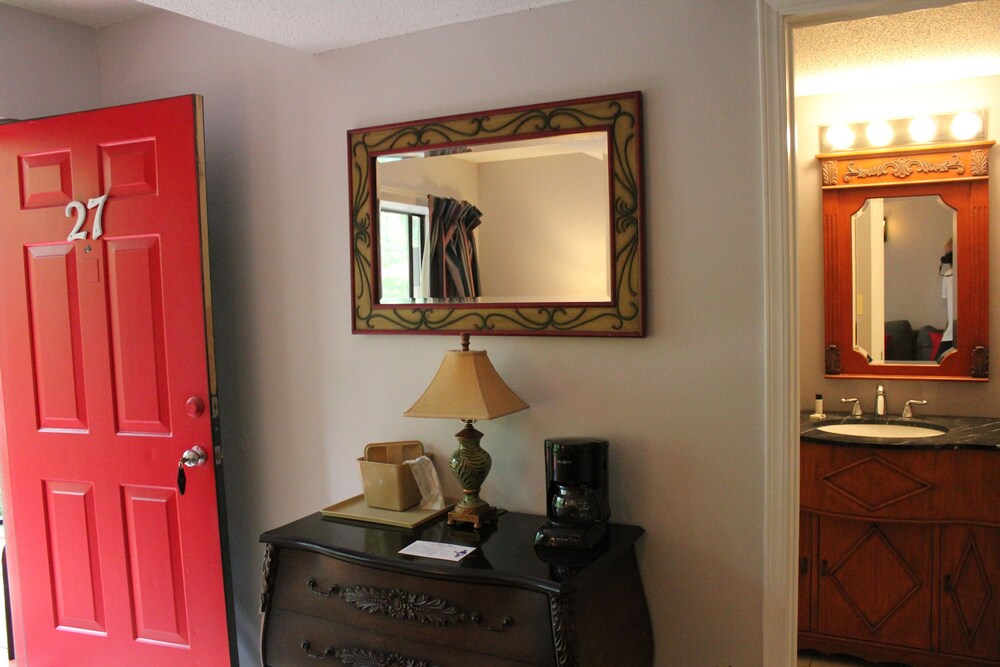 Brydan Suites - photo 94