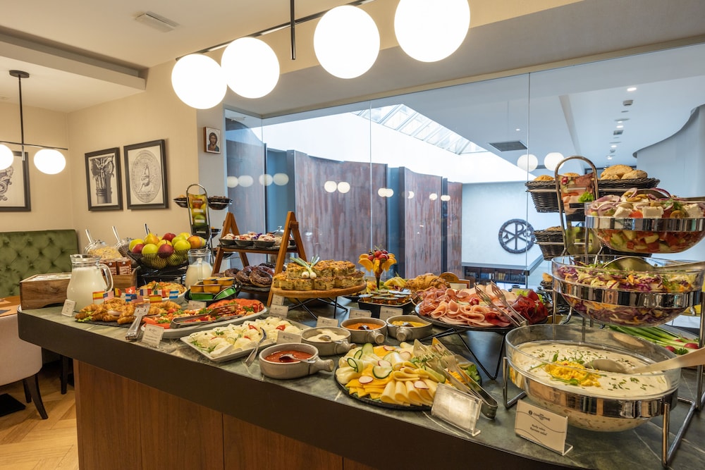 מזון ומשקאות