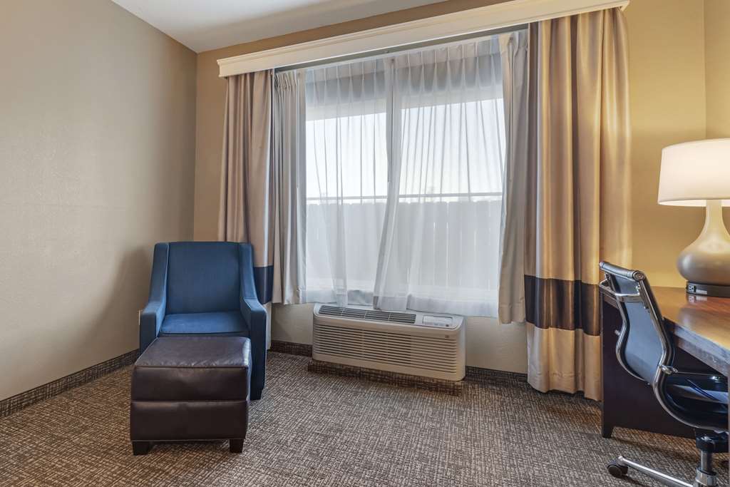Comfort Inn Lathrop Stockton Airport - photo 10