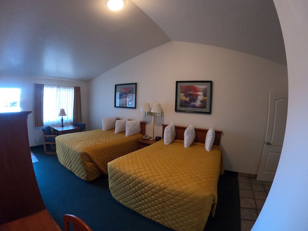 Wild Rivers Motor Lodge - photo 2