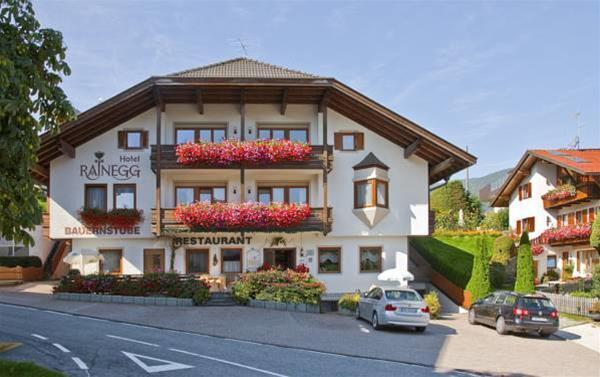 Hotel Rainegg in Valdaora Di Mezzo, Italy