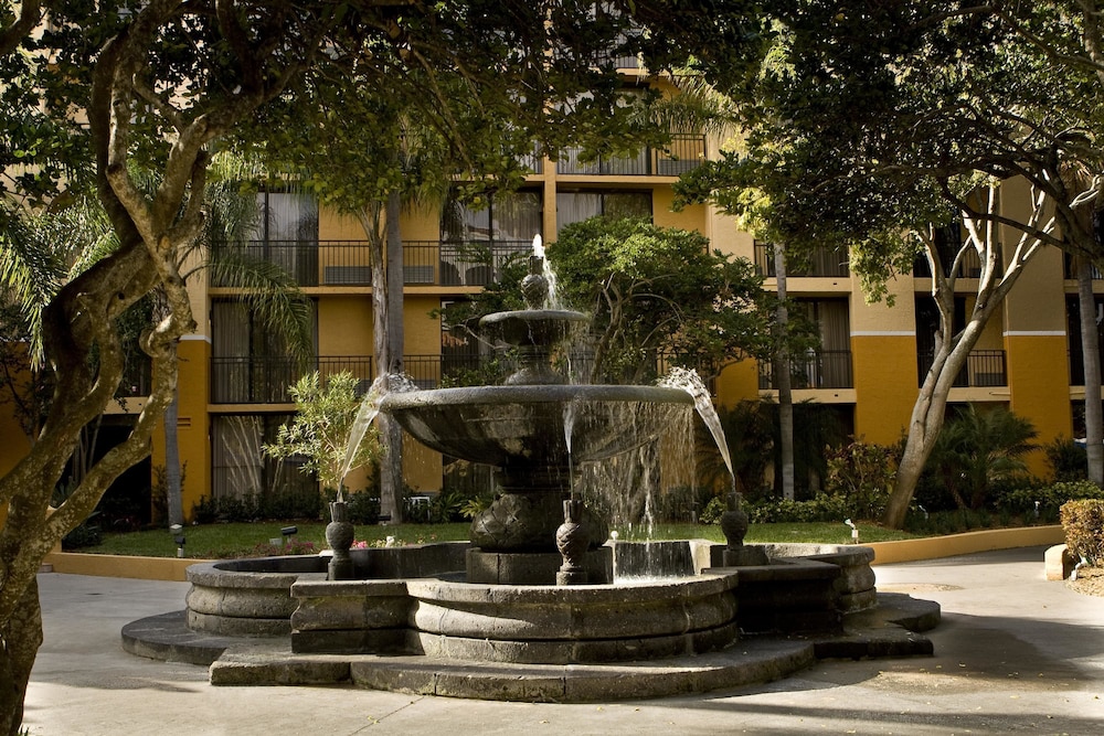 Courtyard by Marriott Bradenton Sarasota Riverfront - photo 30