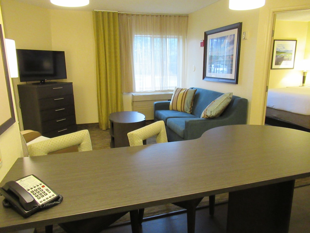 Candlewood Suites Lake Mary by IHG - photo 9