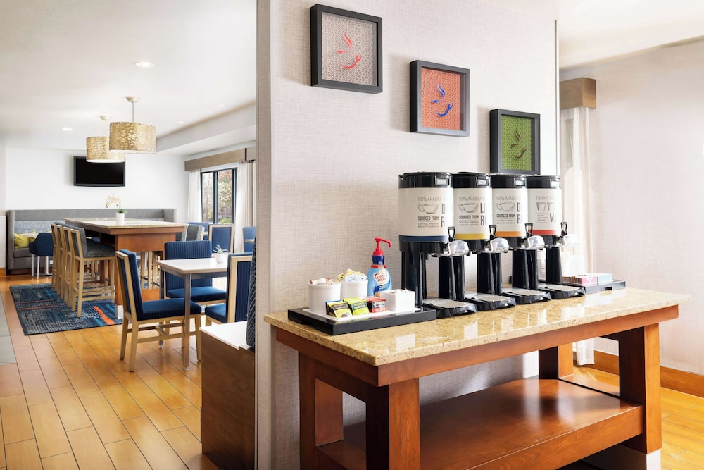 Hampton Inn Sacramento Rancho Cordova - photo 21