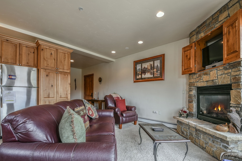 Antlers Gulch 501 by SummitCove Vacation Lodging - photo 13