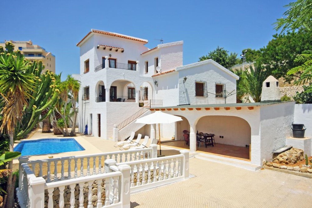Villa 3 Bedrooms with Pool and WiFi 106411 — 4-Star Luxury Hotel in Calp, Spain