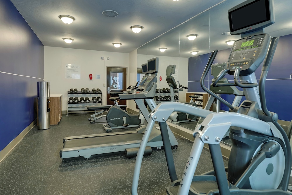 Holiday Inn Express Hotel & Suites Hinesville East Fort Stewart - photo 113