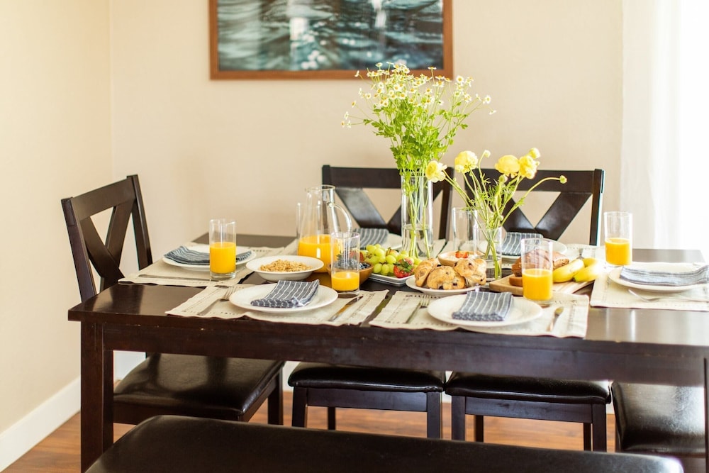 West Ridge by Avantstay Pool Fire Pit Al Fresco Dining 7 Mins to Downtown - photo 18