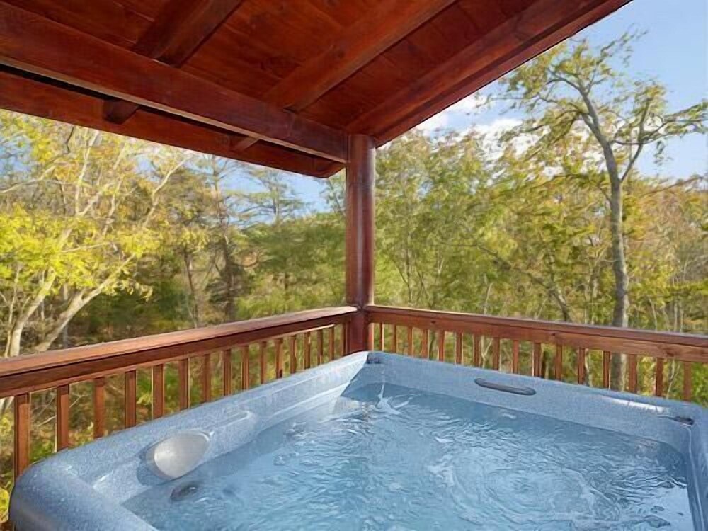 Sweet Dreams — 4-Star Luxury Hotel in Gatlinburg, United States