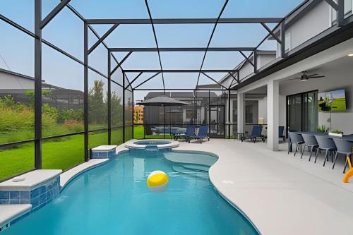 Casa 6Q Luxo c Piscina Game Room e Cinema — 4-Star Luxury Hotel in Orlando, United States