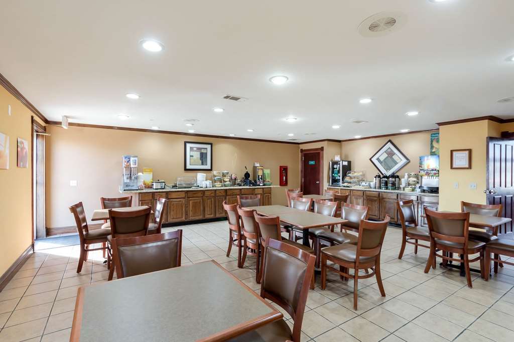 Quality Inn Siloam Springs West - photo 40