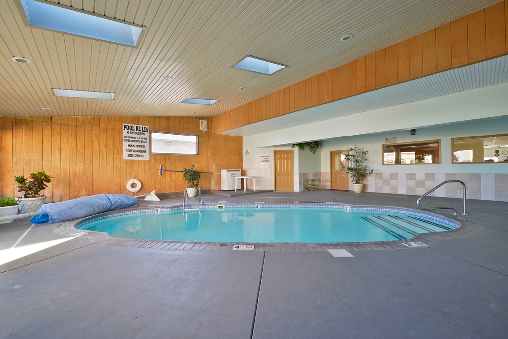 Americas Best Value Inn Marion IL - photo 15