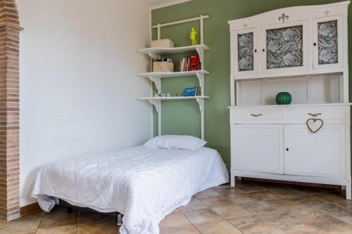 Relax a due passi dal mare dall'aeroporto casettaStella — hotel in Focene