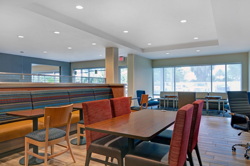 TownePlace Suites by Marriott Jacksonville East - photo 27
