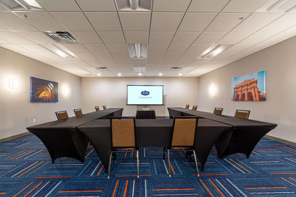 Hampton Inn Winchester N Conference Center VA - photo 60