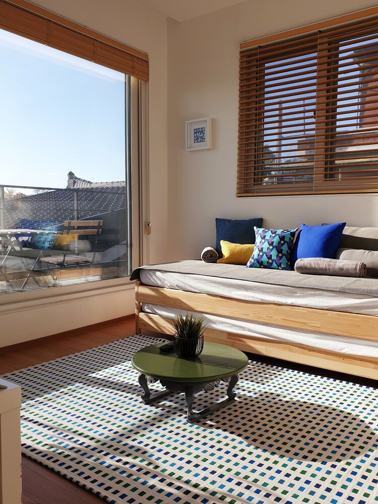Naksan Balcony — 4-Star Luxury Hotel in Seoul, South Korea