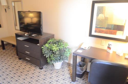 Aspen Grand Hotel Houston - photo 11