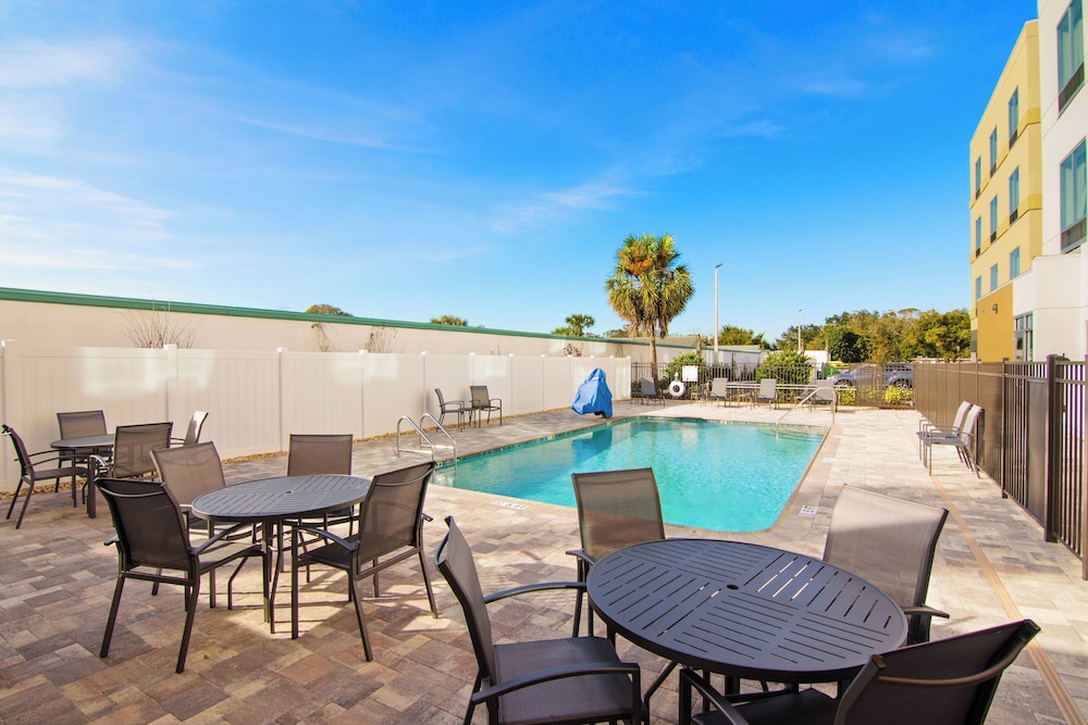 Fairfield by Marriott Inn & Suites St Petersburg North - photo 20
