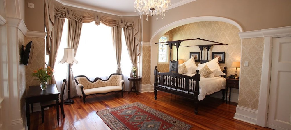 Park Place Boutique Guesthouse — 4-Star Luxury Hotel in East London, South Africa