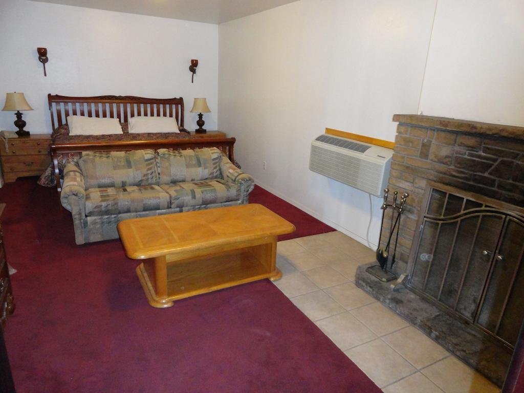 Payson Inn & Suites - photo 5