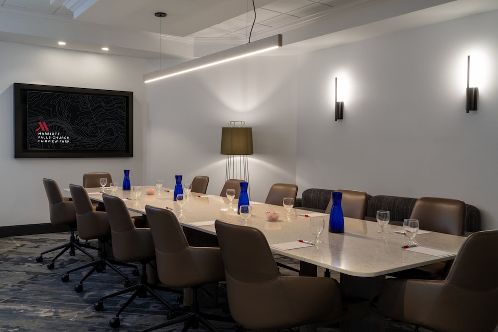 Falls Church Marriott Fairview Park - photo 8